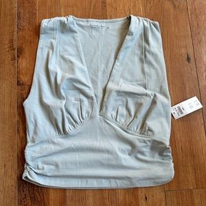 Abercrombie and fitch top